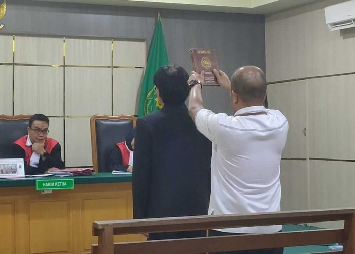 Sidang Korupsi PDAM Tirta Mayang, Saksi Ahli Jelaskan Perhitungan Kerugian Negara Rp4,45 Miliar