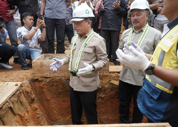 Gubernur Al Haris Letakkan Batu Pertama Pembangunan RSUD Bukit Tengah Kerinci