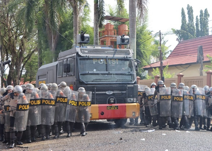 Polres Bungo Bersama KPU Gelar Simulasi Pengamanan Pilkada 2024