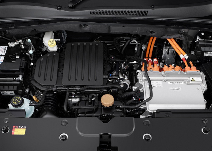  Jangan Sampai Jebol! Ini 5 Tips Merawat Baterai Mobil Hybrid Agar Tetap Awet dan Optimal
