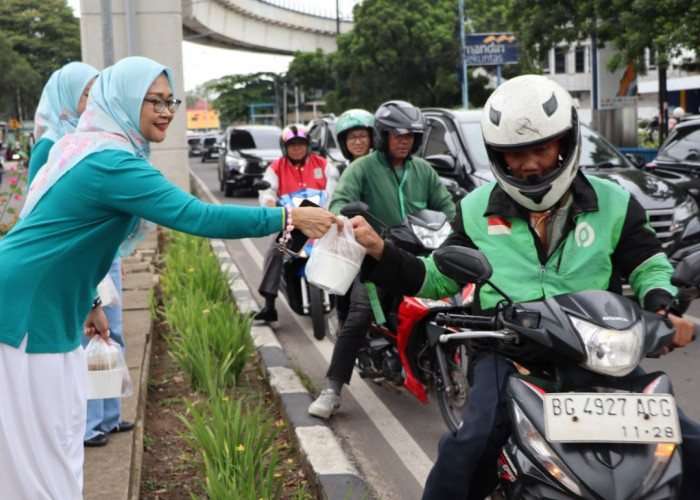 YBM PLN UID S2JB Gelar Kegiatan Berbagi di Bulan Ramadhan, Ribuan Penerima Manfaat Tersenyum Bahagia