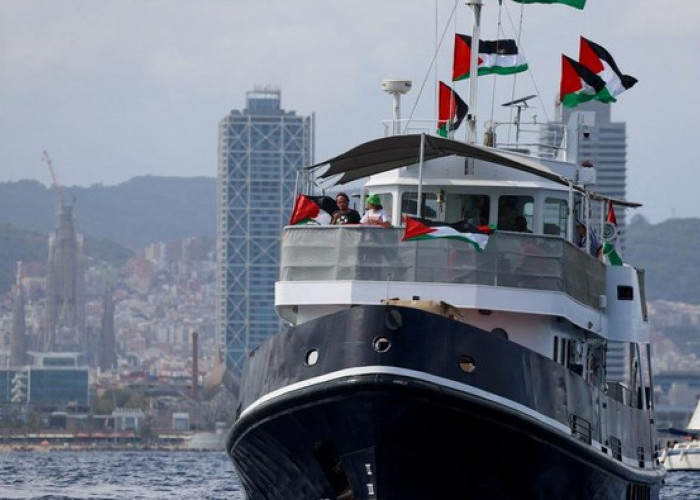 Kapal Global Sumud Diserang, Greta Thunberg Turut Ditangkap Aparat Israel