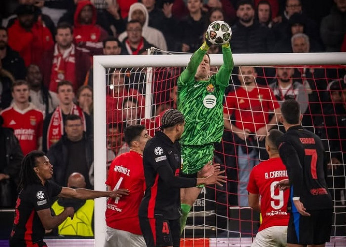 Hasil Liga Champions Tadi Malam: Meski Main 10 Pemain Barcelona Tundukkan Benfica 1-0, Raphinha Jadi Pahlawan!