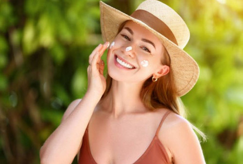 6 Alasan Wajib Pakai Sunscreen Setiap Hari