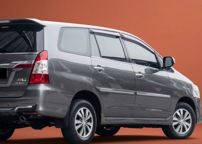 Masih Worth It? Mengulik Keunggulan dan Estimasi Harga Kijang Innova Matik 2015 Bekas