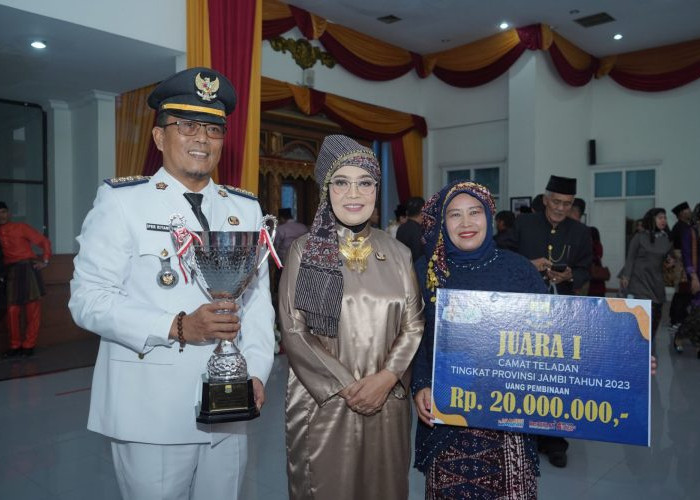 Pemkot Jambi Raih 2 Penghargaan Pada Rapat Paripurna DPRD Provinsi Jambi