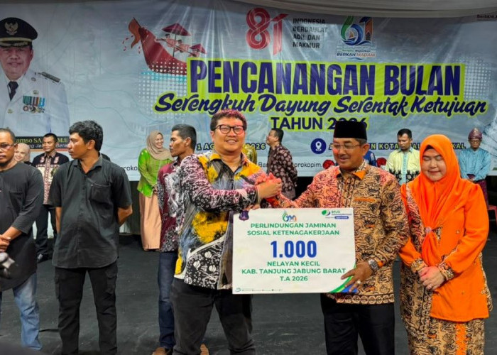 Pencanangan Bulan Serengkuh Dayung 2026: 1.000 Nelayan Kecil Tanjab Barat dapat Jaminan BPJS Ketenagakerjaan