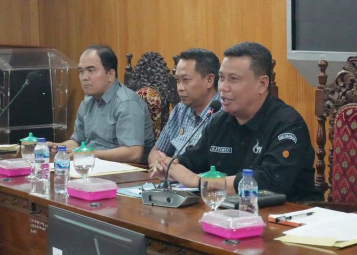  Pemkab Tanjabbar Mediasi Sengketa Lahan Kelompok Tani dengan PT WKS