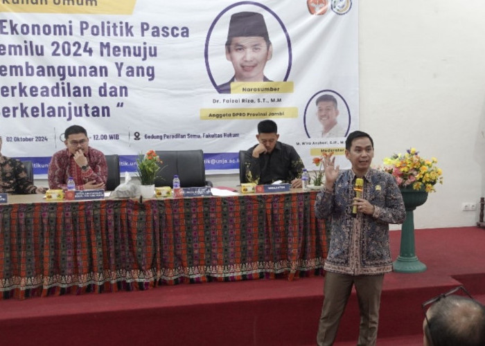 Faizal Riza Jelaskan Peran dan Fungsi Lembaga Legislatif kepada Mahasiswa Fisipol Unja