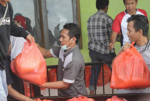 Ingin Tahu Terima Bansos Atau Tidak? Masyarakat Bisa Cek Lewak Aplikasi Ini