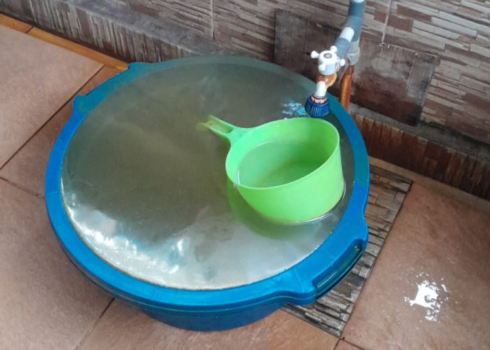 Air Sering Mati, Kotor dan Bau Serta Berminyak, PDAM Tirta Muaro Jambi Diadukan ke YLKI 