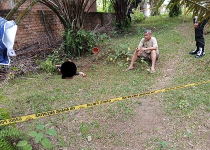 Geger di Tebo! Pensiunan Guru Tewas Bersimbah Darah, Polisi Temukan Anak Korban Memegang Parang