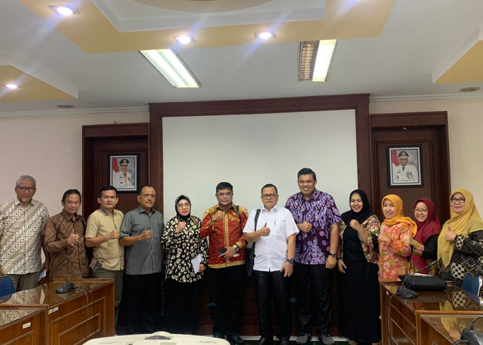 Pansus III DPRD Provinsi Jambi Stuba ke Bapeda Riau Bahas Evaluasi RPJMD