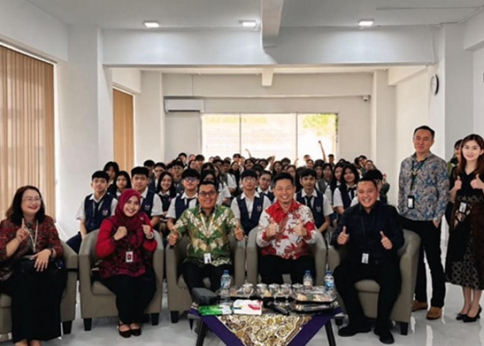 Generasi Muda Lebih Cerdas Finansial, Danamon Gelar Literasi Keuangan dan Revitalisasi Perpustakaan di Jambi
