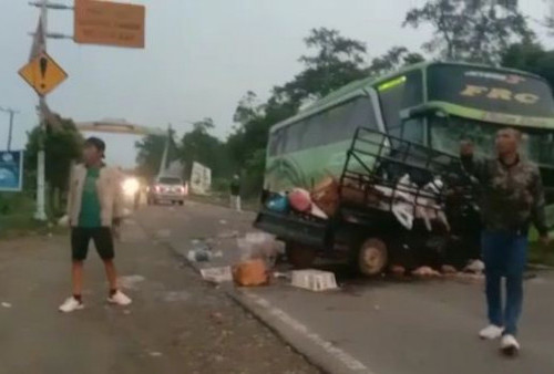 4 Korban Tewas akibat Kecelakaan antara Bus Family Raya Vs Pick Up, Supir Bus Melarikan Diri