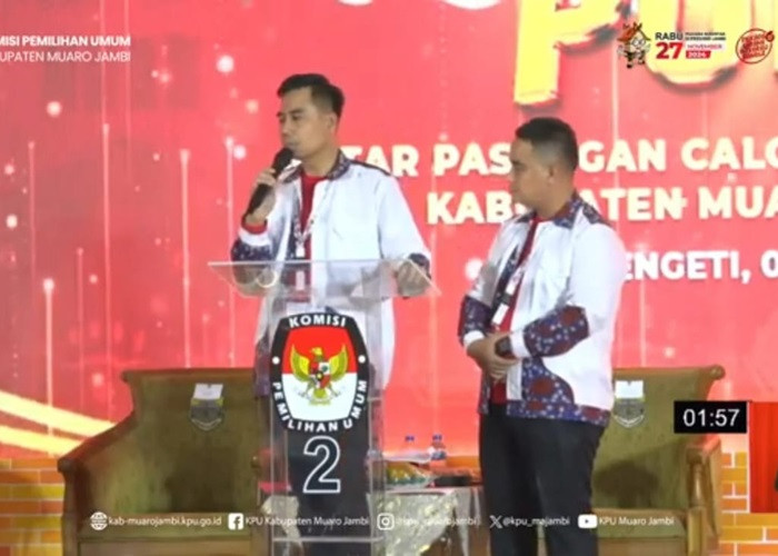 Debat Pilbup Muaro Jambi, Zuwanda Berhasil Jawab Pengentasan Kemiskinan dengan Lugas 