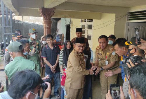 Salurkan Bantuan Kebakaran, Wakil Wali Kota Jambi Maulana Imbau Hal Ini ke Warga