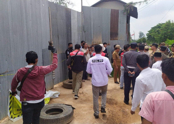 BREAKING NEWS: Sejumlah Gudang Minyak di Jambi Timur Kota Jambi Dibongkar, Begini Kondisinya