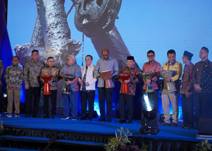 Buka Rakernas ADPMET 2026: Gubernur Al Haris Dorong Kilang Mini Mulut Tambang