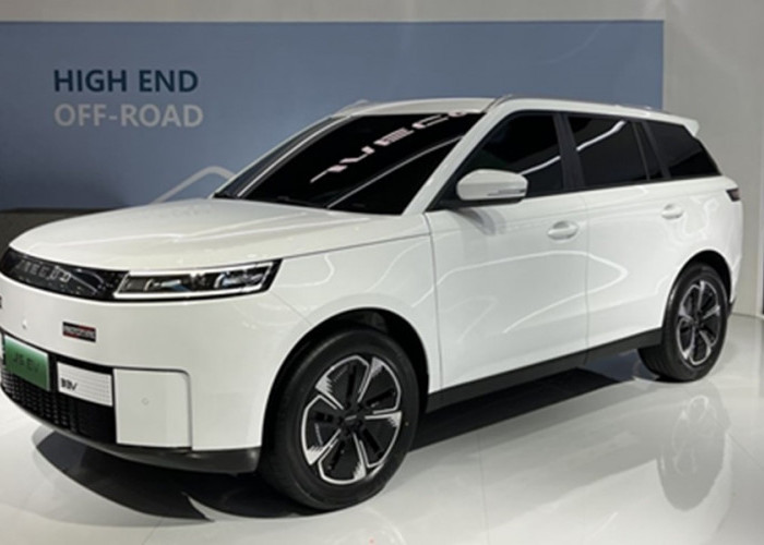 Selisih Rp50 Juta, Fitur Beda Jauh! Ini Perbedaan Jaecoo J5 EV Standard vs Premium yang Jarang Dibahas