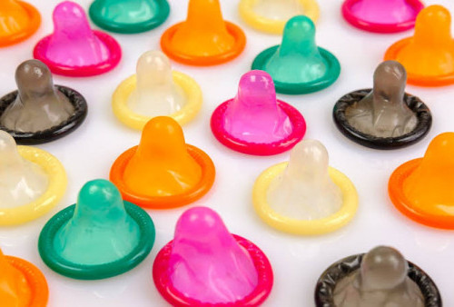 Sesuai RKUHP, Minimarket yang Ketahuan Jual Kondom ke ABG Bakal Kena Denda Bahkan Dipenjara