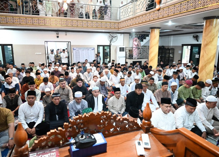 Polda Jambi Gelar Shalat Idul Fitri 1446 H, Kapolda Ajak Pererat Silaturahmi dan Jaga Kamtibmas