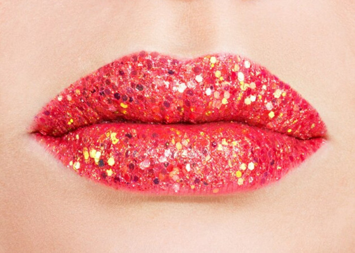 Glamour, Ini Tips dan Bahan Membuat Lipstik Glitter dengan Mudah