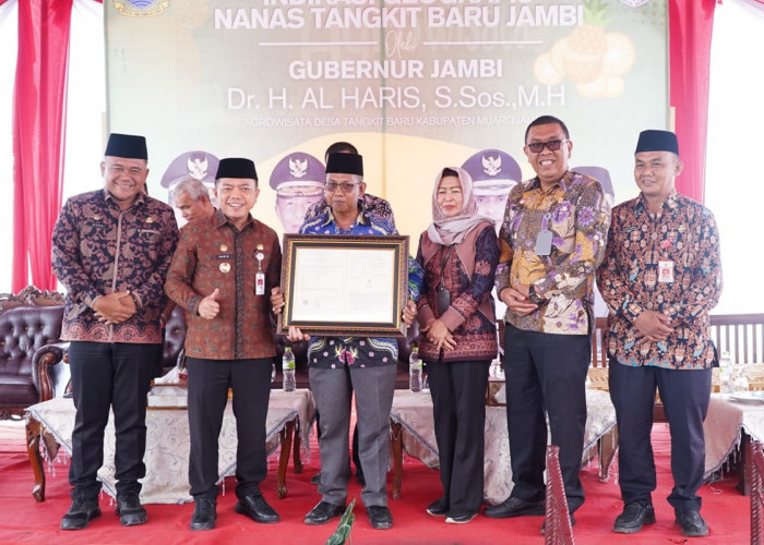 Komoditas Nanas Tangkit Baru Terima Sertifikat Indikasi Geografis, Jadi yang Pertama di Indonesia