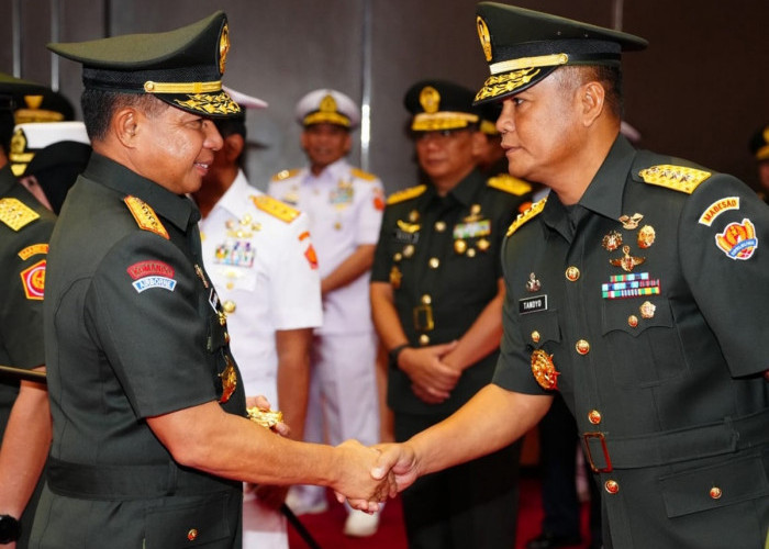 Panglima TNI Pimpin Acara Laporan Korps Kenaikan Pangkat 29 Perwira Tinggi TNI
