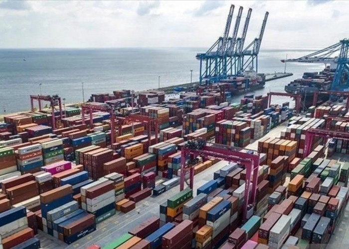 Tarif Impor Trump Bikin Rugi Mitsubishi hingga Laba Toyota dan BMW Turun Tajam