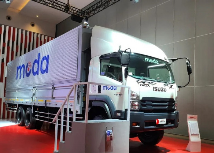 Mesin 285 PS, Muatan 26 Ton: Ini Dia Isuzu GIGA FVM, Si 'Kuda Lumping' Logistik Jarak Jauh