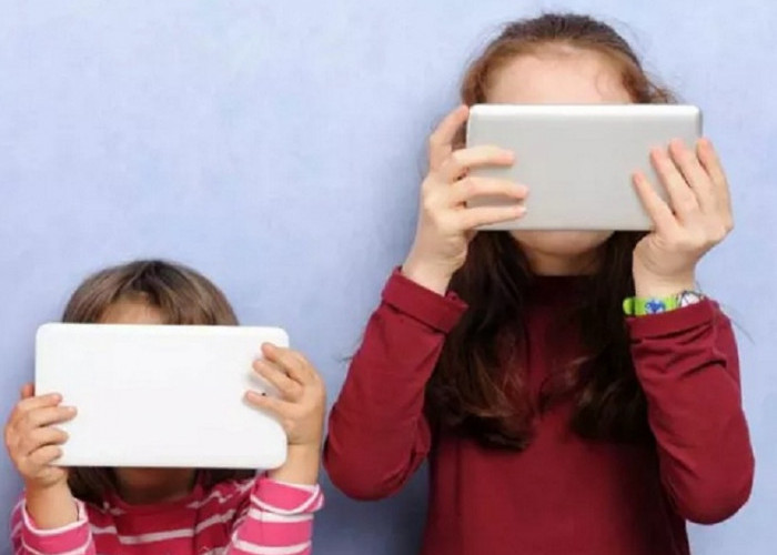 Orang Tua Wajib Tahu: Ini Dampak Sebenarnya Gadget pada Risiko ADHD dan Autisme