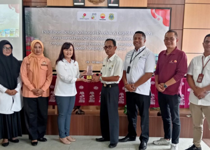 SKK Migas PetroChina dan Pemkab Tanjab Timur Gelar Pelatihan Desain Kemasan dan Digital Marketing