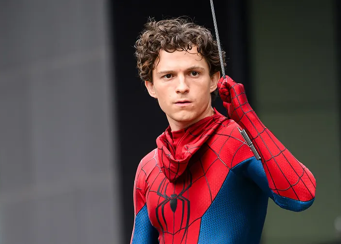 Tom Holland Alami Gegar Otak, Produksi Spider-Man 4 Ditunda Seminggu