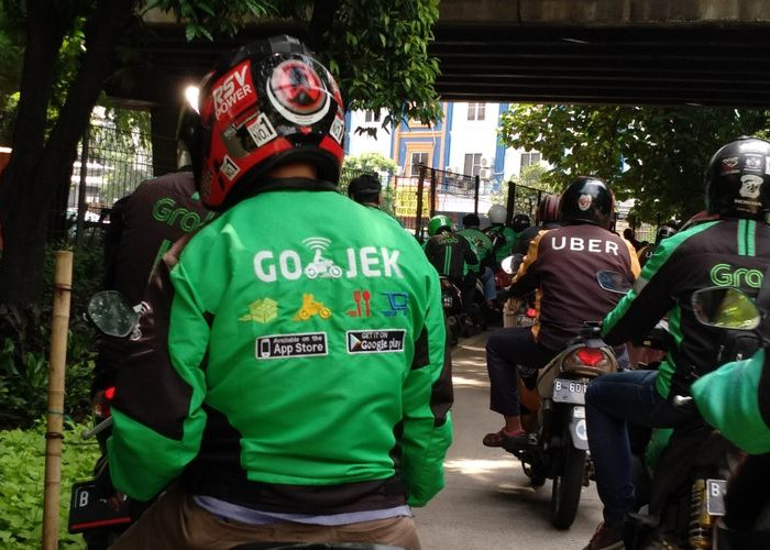 Prabowo Siapkan Aturan Khusus Ojek Online, Bahas Tarif hingga Hak Pengemudi