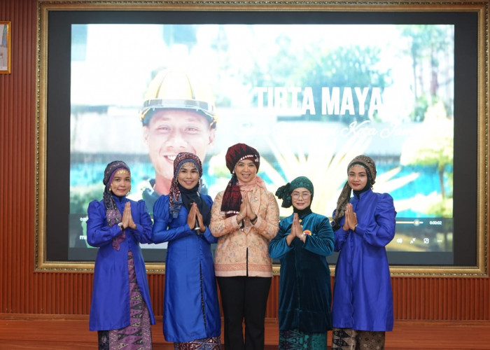 Lestarikan Budaya Daerah, DWP Tirta Mayang Kota Jambi Gelar Pelatihan Tengkuluk