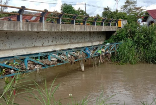 Warga Lubuk Suli Cemas, Kondisi Air Sungai Batang Merao Naik
