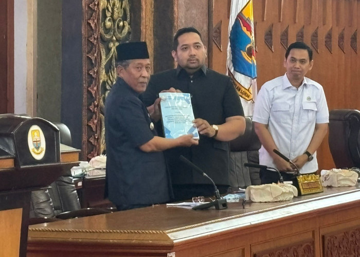 DPRD Provinsi Jambi Gelar Rapat Paripurna Pandangan Umum Fraksi Terhadap Nota Pengantar LKPJ Gubernur Jambi