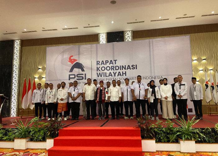 Pengurus DPW PSI Jambi Resmi Dilantik, Bidik Kemenangan 2029 dan Siapkan Kader ke DPR RI