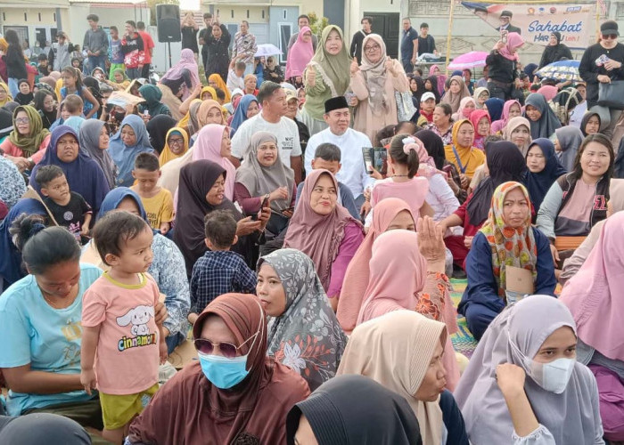 Warga Bougenvile Sambut Bacalon Wali Kota Jambi H Abdul Rahman di Masjid Muhammad Fabiansyah Putra