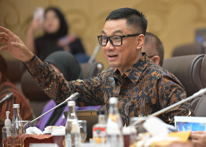 Kualitas Layanan Terus Meningkat, Komisi XII DPR RI Apresiasi Aplikasi PLN Mobile