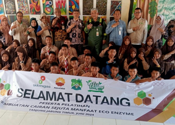 Melalui Program Eco Enzyme, SKK Migas PetroChina Mengajak Para Pelajar Turut Perduli Terhadap Lingkungan