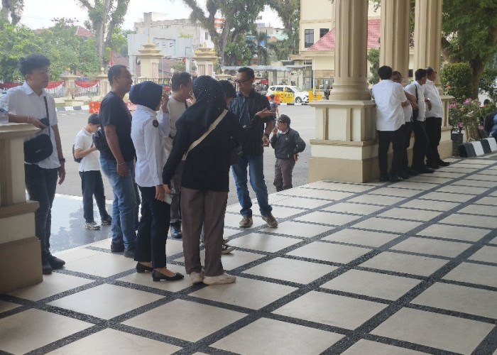Siang Ini, Bayi 8 Bulan yang Diduga Dijual Bapaknya Diserahkan ke Ibu Kandung di Polda Jambi