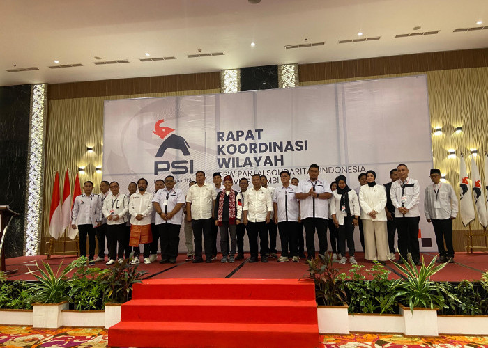 Pengurus DPW PSI Jambi Resmi Dilantik, Bidik Kemenangan 2029 dan Siapkan Kader ke DPR RI