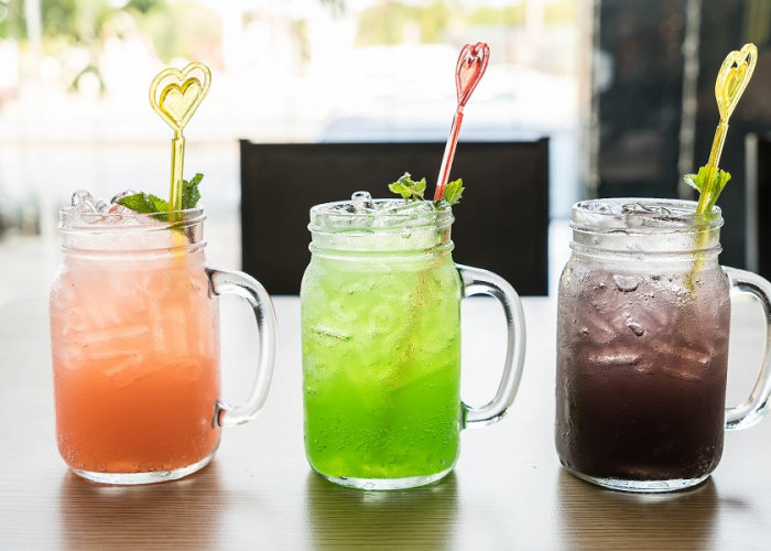 Hindari Minuman Ini! Agar Jemaah Haji 2026 Terhindar dari Dehidrasi di Tengah Panas Ekstrem di Tanah Suci