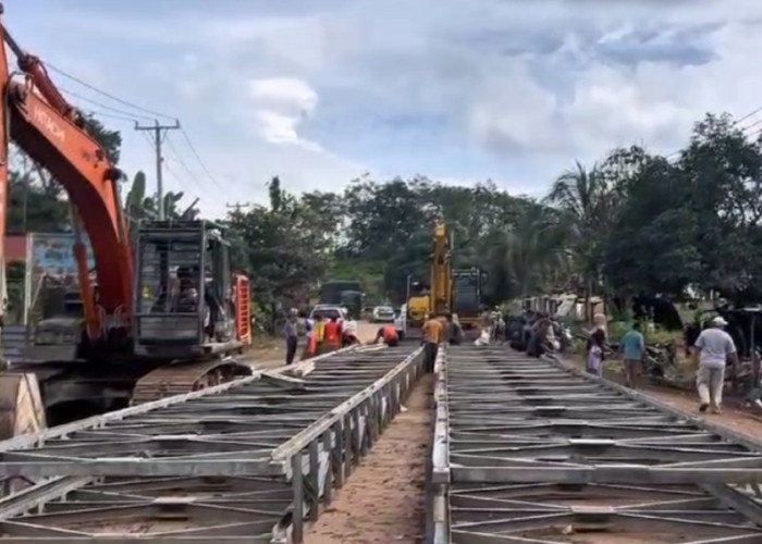 Pemasangan Jembatan Bailey di Jalinsum Bungo Ditarget Selesai Hari Minggu, Ini Kendala yang Dihadapi