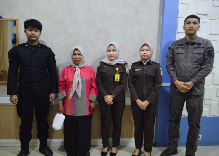 Kena Kasus Korupsi! Bendahara DP3A Sarolangun Jadi Tersangka oleh Kejari Sarolangun dan Langsung Ditahan  