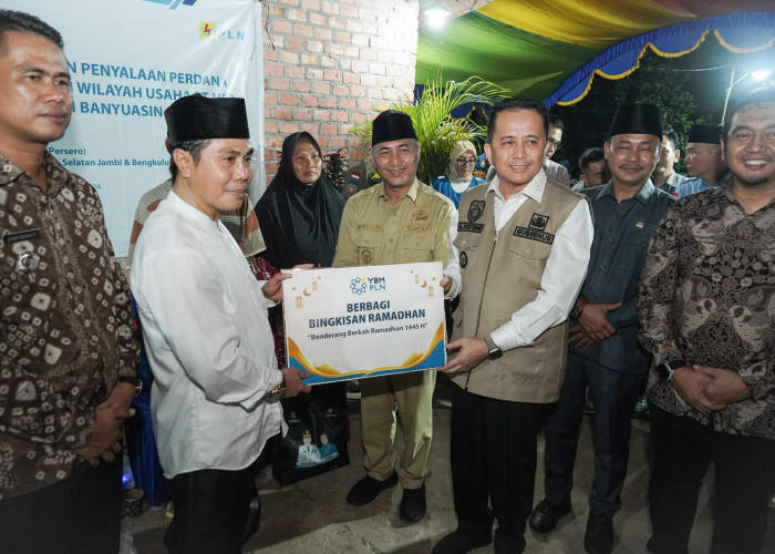 Berkah Ramadhan, PLN UID S2JB Nyalakan Listrik Desa Sukamaju dan Desa Tenggulang Jaya
