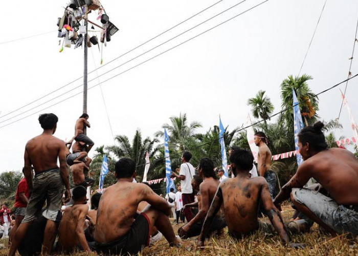 Orang Muda Ganjar Jambi Adakan Berbagai Macam Perlombaan Dalam Memeriahkan HUT ke-78 RI