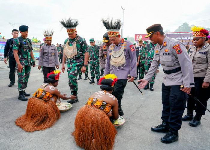 Panglima TNI dan Kepala Staf Resmikan Gedung Polda Papua, Ini Kata Kapolri